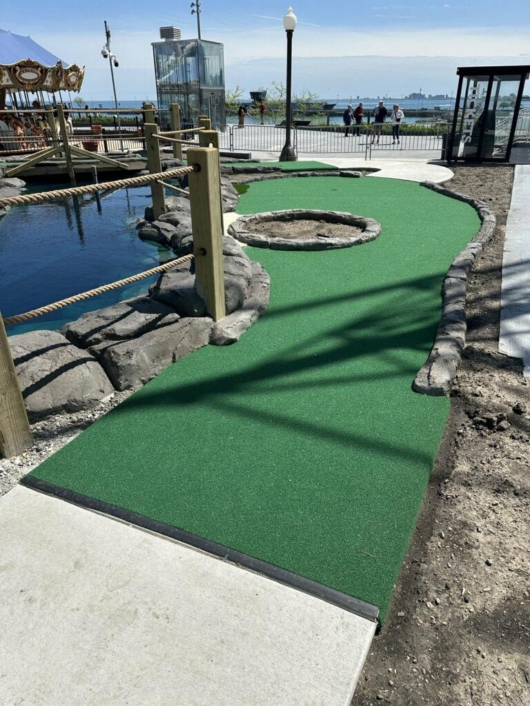 Mini golf course waterfront park
